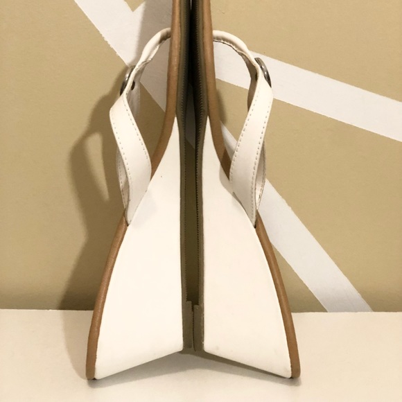 George Wedge Sandals ( Size 7 ) - Picture 7 of 9